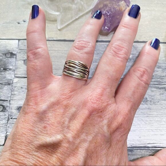 925 Sterling Silver Irregular Vintage Stackable Ring Adjustable 6-11 - Picture 4 of 9